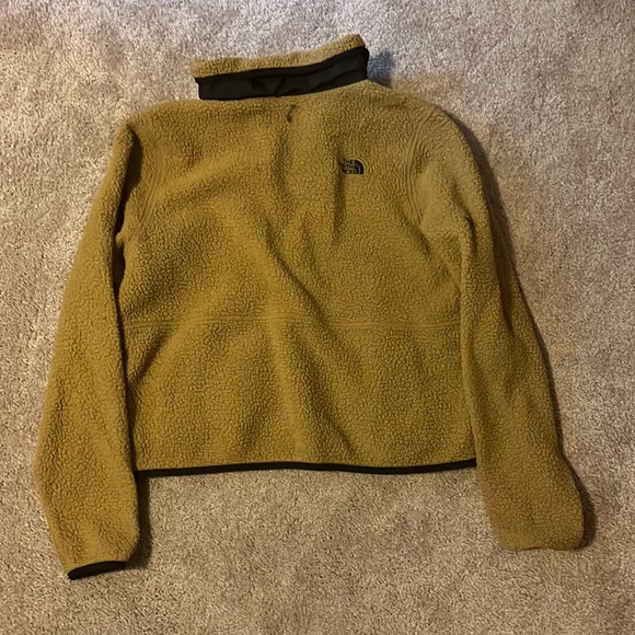 the north face fleece zip up - Picture 3 of 3